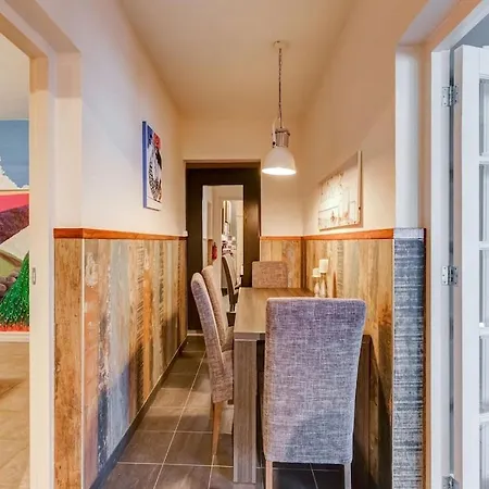 Apartamento Pleasant In With Garden *