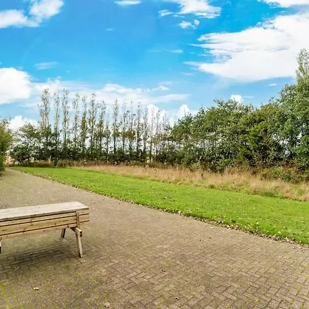 Apartment Pleasant In With Garden